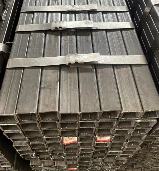 南平工业用梯子 镀锌管焊接梯子 铁梯子方管梯